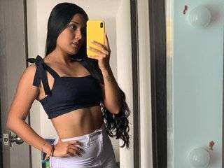 에로틱 한 영상 채팅 NatyCardenas