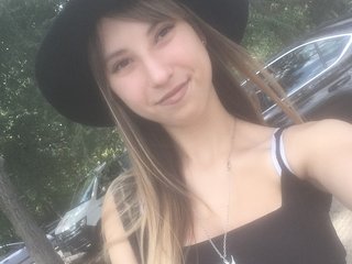 에로틱 한 영상 채팅 naughtydanii1