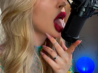 에로틱 한 영상 채팅 NaughtyHamster