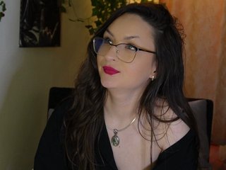 에로틱 한 영상 채팅 NaughtYHomemadE