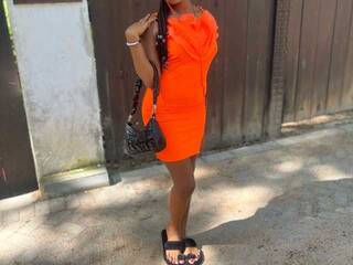 에로틱 한 영상 채팅 Naughtylittleprincess