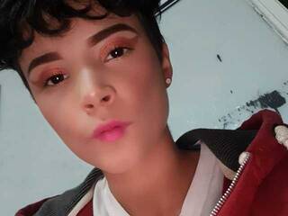 에로틱 한 영상 채팅 naugthytrans