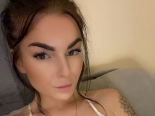 에로틱 한 영상 채팅 navyrayne