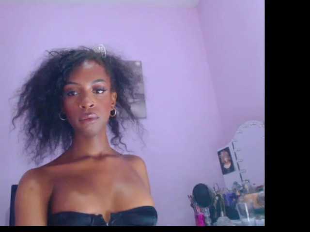 사진 nefertitilove New ebony princes***itty, come and welcome me xxxx #ebony #goddess #mistress