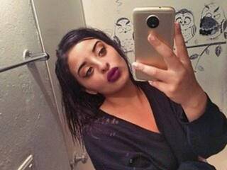 에로틱 한 영상 채팅 NERUDOVA