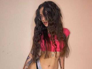 에로틱 한 영상 채팅 NessaBarett1