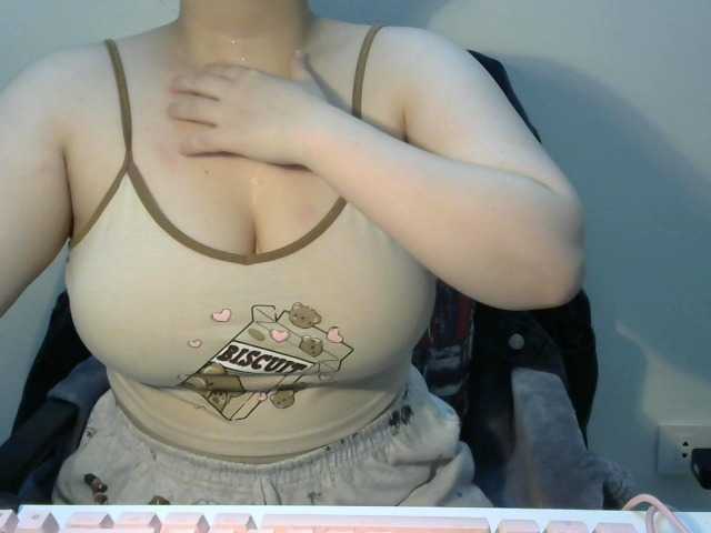 사진 newsunrayss 88 flash boobs,50token flash ass,100flash pussy,99 give me rores,130 blowjob,150 titsfuck,300 naked,999cumshow,1111squirt show,2345 help me a day offfGoal;1000tks cum show