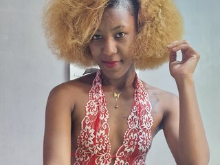 에로틱 한 영상 채팅 Ngitah