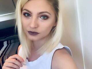 에로틱 한 영상 채팅 nice-eveline