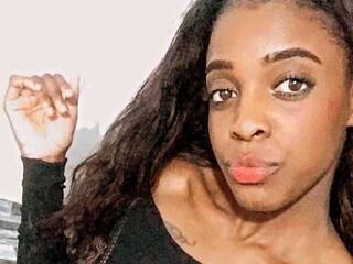 에로틱 한 영상 채팅 nichole-smhit