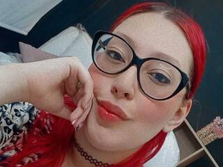 에로틱 한 영상 채팅 NickyJones