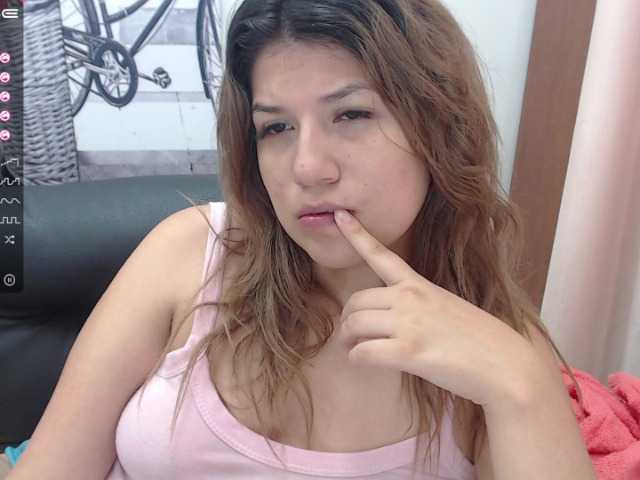 방송 스크린 샷 NicoleMoore