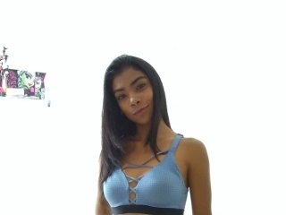 프로필 사진 nicollebaker