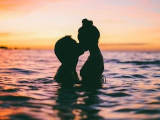 에로틱 한 영상 채팅 AlexYuki