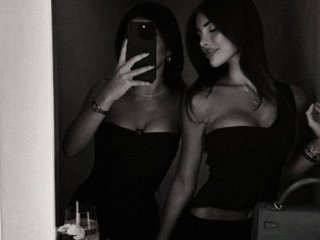 에로틱 한 영상 채팅 NikaXXXlika
