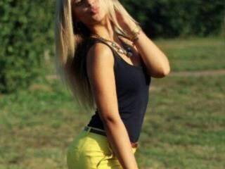 에로틱 한 영상 채팅 nikikikiss