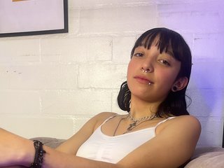 에로틱 한 영상 채팅 Nikkenyx