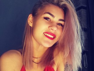 에로틱 한 영상 채팅 NikkiSaphire