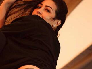 에로틱 한 영상 채팅 nikollmonroy