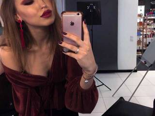 에로틱 한 영상 채팅 kikifox