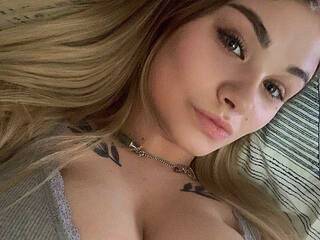 에로틱 한 영상 채팅 Nolovekisssme