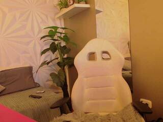 에로틱 한 영상 채팅 nyanyadolls