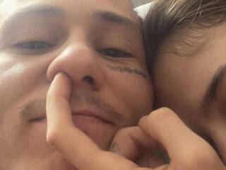 에로틱 한 영상 채팅 ohhmangoddamn