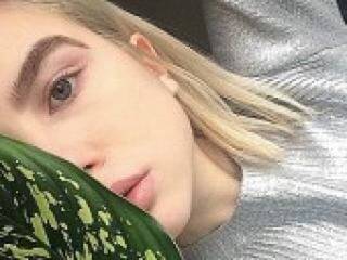 에로틱 한 영상 채팅 oktyabrina