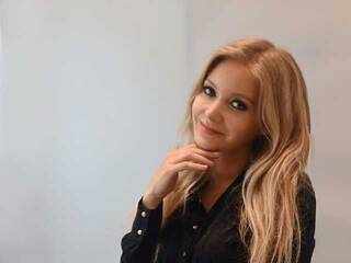 에로틱 한 영상 채팅 OliviaTasty