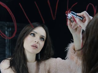 에로틱 한 영상 채팅 OlivkaVif