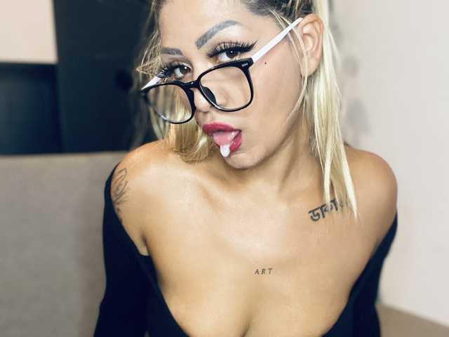 프로필 사진 Mistressravenx