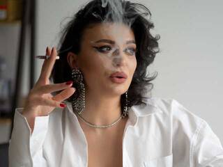 에로틱 한 영상 채팅 OnlyNicolle