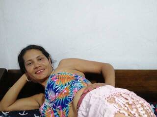 에로틱 한 영상 채팅 OrianaFerrero