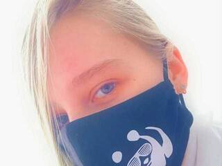 에로틱 한 영상 채팅 Pandochka18