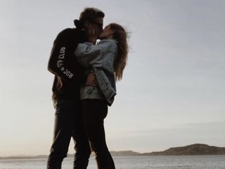 에로틱 한 영상 채팅 ParaHot