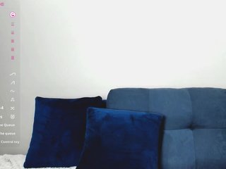 에로틱 한 영상 채팅 PaulaKiss