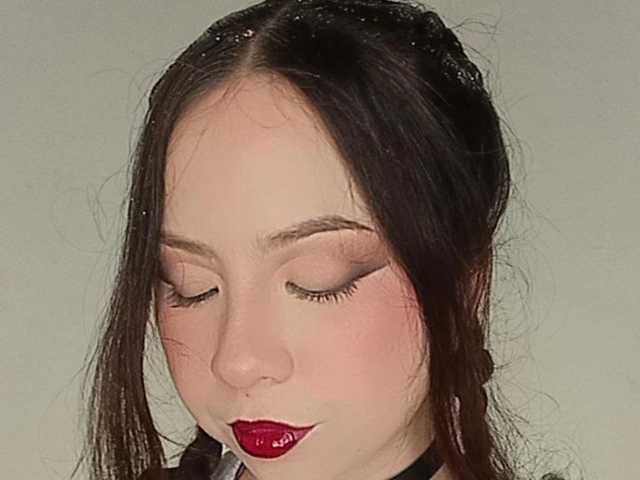 프로필 사진 PetiteIvoryqueens