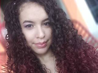 에로틱 한 영상 채팅 petitelucy