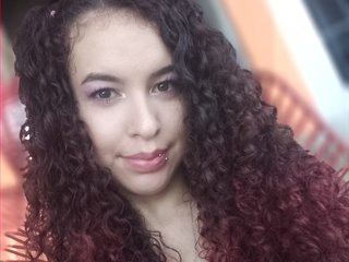 에로틱 한 영상 채팅 petitelucy