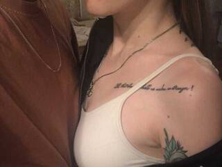 에로틱 한 영상 채팅 PhoeniXsweets