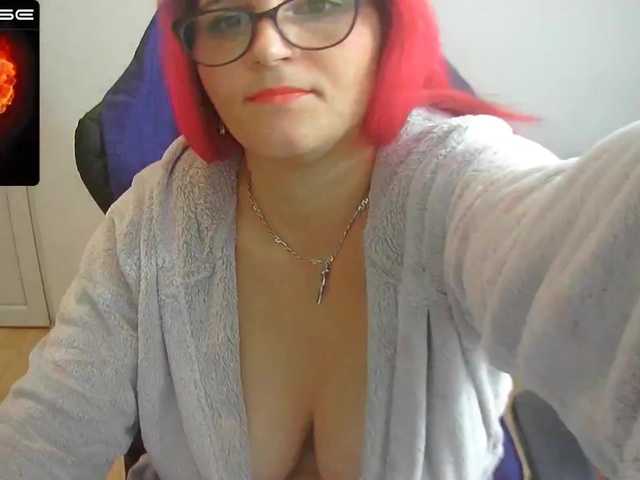 사진 Pinkd_yamond # big tits# big ass# milk# fetish# role play#