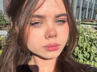 에로틱 한 영상 채팅 PinkiRay