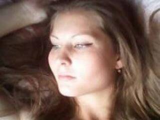 에로틱 한 영상 채팅 pitunya333