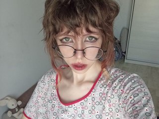 에로틱 한 영상 채팅 Plushyy