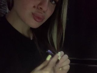 에로틱 한 영상 채팅 Polichkaaaa