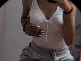 에로틱 한 영상 채팅 Polittaa