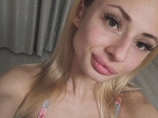 에로틱 한 영상 채팅 PollyMillees