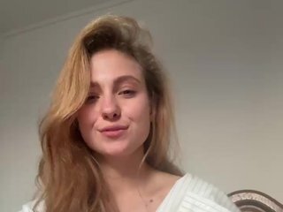 에로틱 한 영상 채팅 poppysweety122