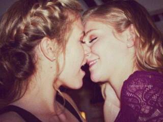 에로틱 한 영상 채팅 PradaMoni