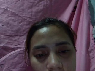 에로틱 한 영상 채팅 PrettyAsianLover